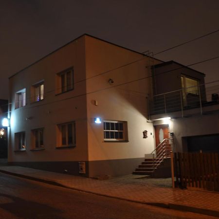 Bialy Dom - 2 Bedrooms Katowice Eksteriør billede